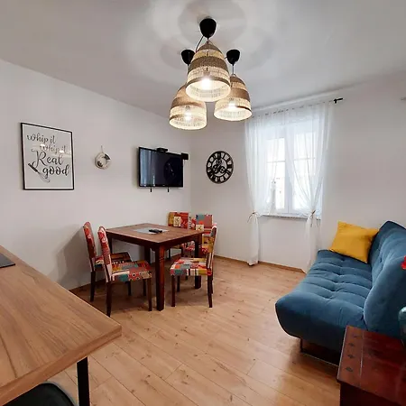 House House *
