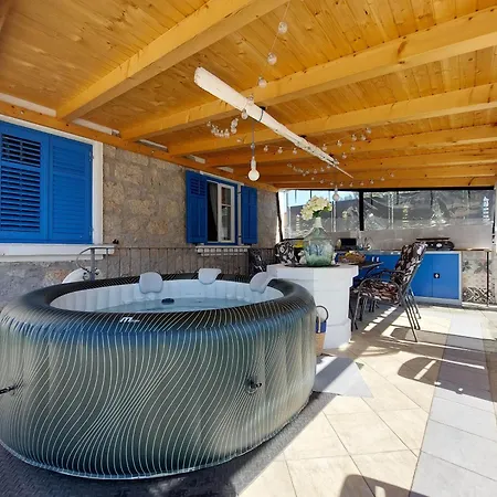 House House Holiday home Jadranovo